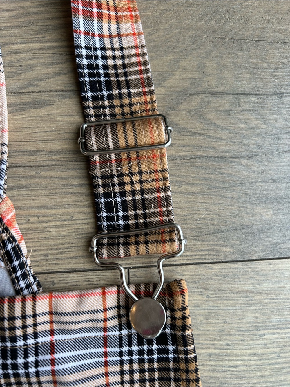 Y2K Jolie & Joy Plaid Pinafore Dress in Camel and Black - Picture 4 of 5